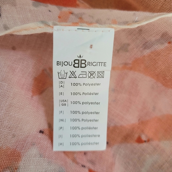 Bijou brigette Extra Large Abstract Floral scarf Size 38x72 - Picture 5 of 5